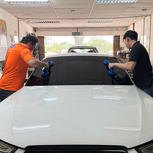1. Windscreen Replacement